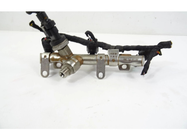 Топливная рампа 04C133317R   Volkswagen Polo VI  