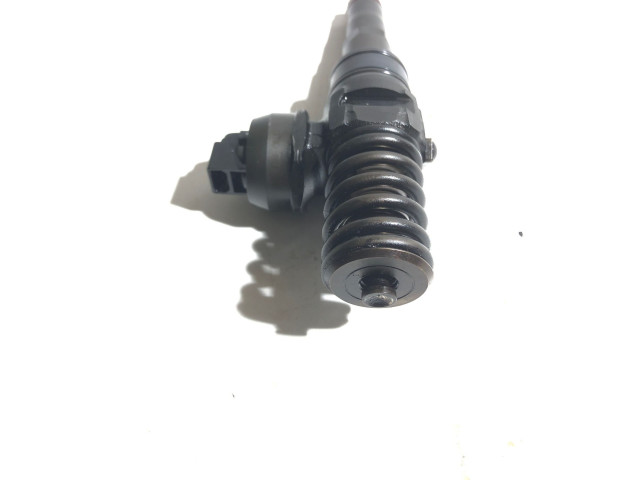 Vstřikovač 07Z130073H   Volkswagen Touareg I    AYH 