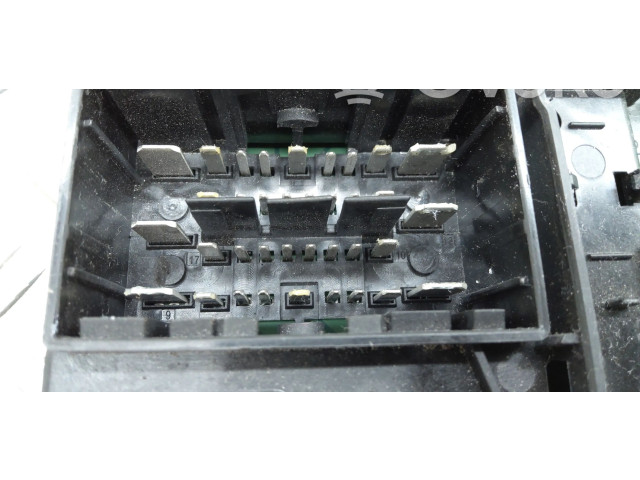 Pojistková skříňka Řídící jednotka BSM HU5T15604, HU5T15604CFE   Ford Mondeo MK V 2018