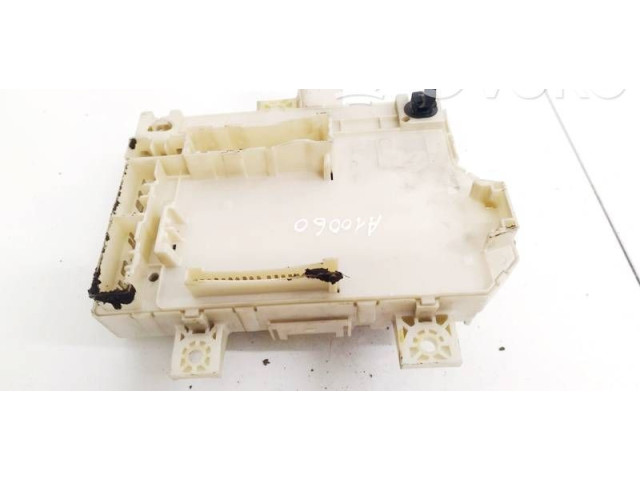 Блок предохранителей  MN108320, MN108320   Mitsubishi Colt    