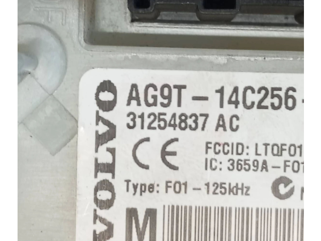   Pojistková skříňka 31254837AC, AG9T14C256   Volvo XC60 2010