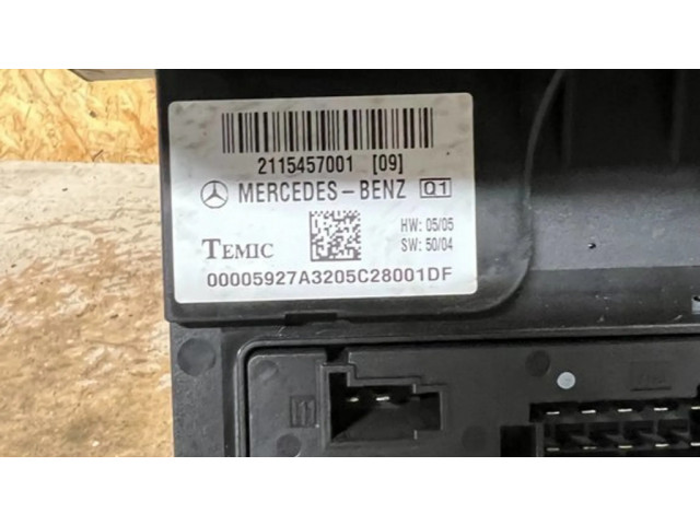 Блок предохранителей 2115457001, VW7690000   Mercedes-Benz E W211    