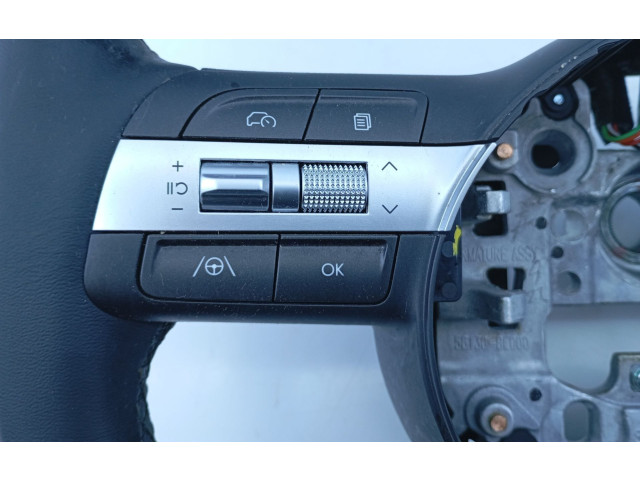 Руль Hyundai Kona I  2017 - 2023 года 56100BE130NNB, E2-B5-48-2      