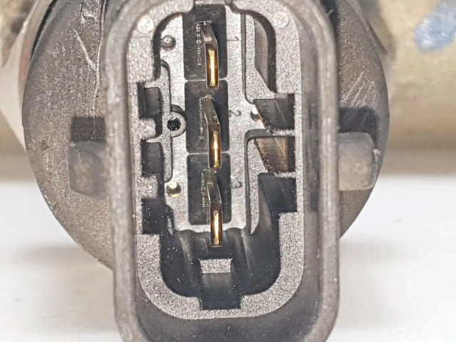Vstřikovací lišta 7700114017, 0445214024   Mitsubishi Space Star  pro naftový motor 1.9 F9Q2 
