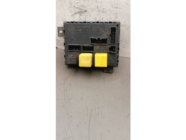 Блок предохранителей  46443390   Fiat Marea    