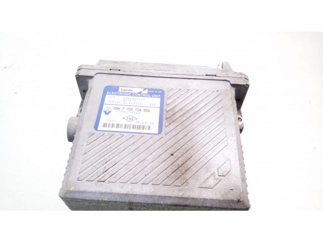 Блок управления двигателя R04080011C, 80757D   Renault Scenic I