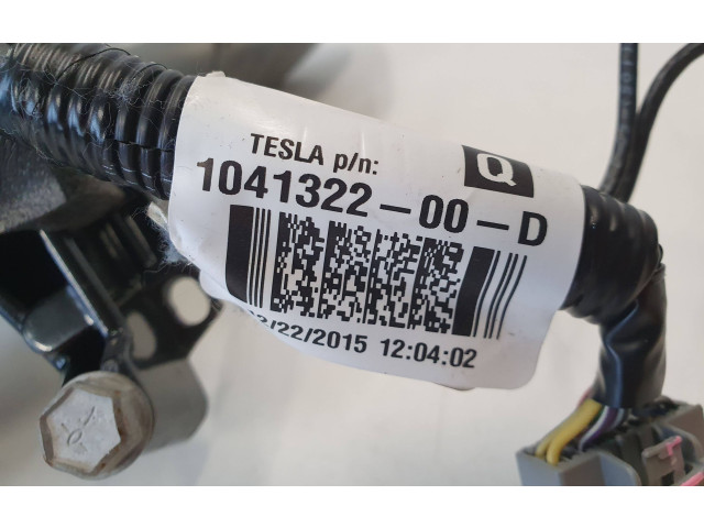 Zpětné zrcátko  Tesla Model S 2016  104132200D  