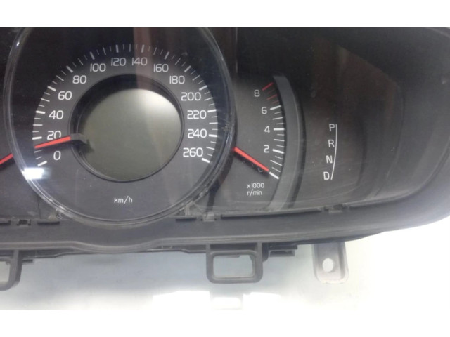 Přístrojová deska  Volvo V70  769167100U  