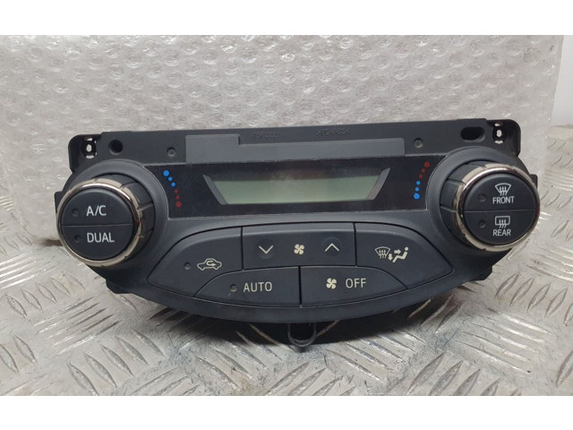 Přístrojová deska  Toyota Yaris 2012 559000D340  