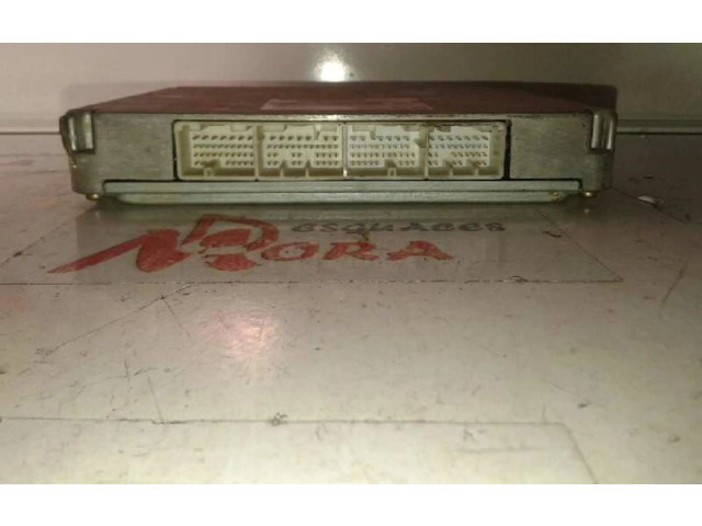 Řídící jednotka 8966105690   Toyota Avensis T220 