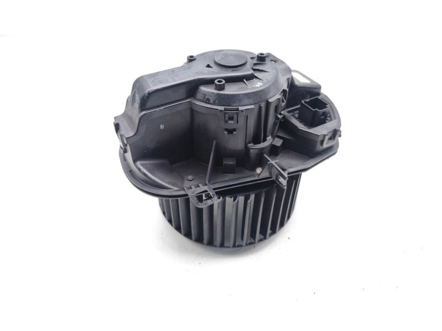 Вентилятор печки    7P0820021C, 0130115560   Volkswagen Touareg II