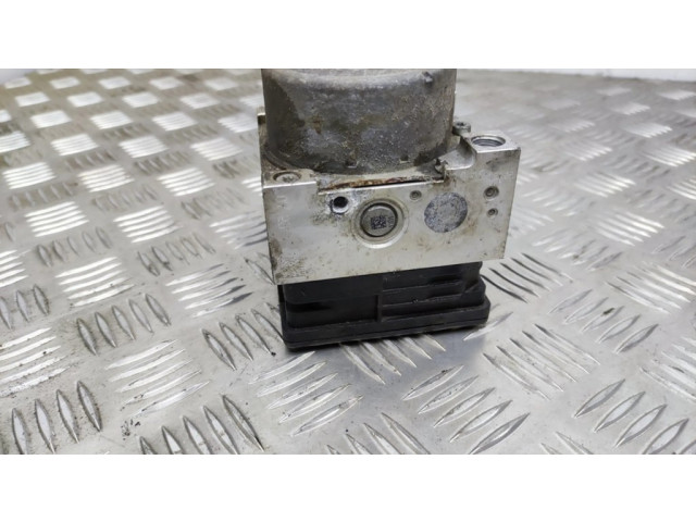 Jednotka ABS 9826857180, 61792800105   Peugeot 208 2017