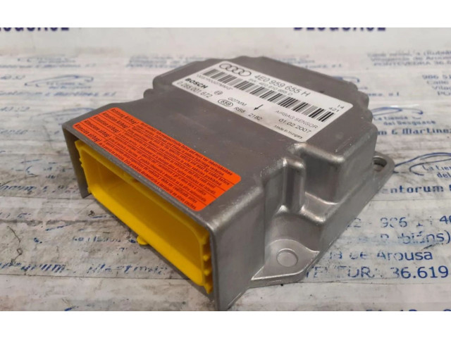 Блок подушек безопасности CENTRALITAAIRBAG   Audi A8 S8 D3 4E