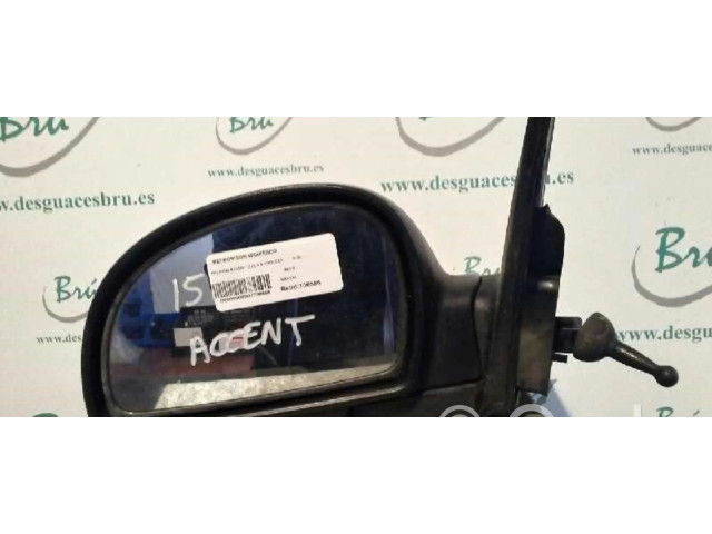 Зеркало электрическое        Hyundai Accent  1999-2002 года   