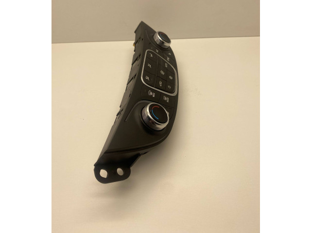 Блок управления климат-контролем 84105600, 84684288   Chevrolet Malibu