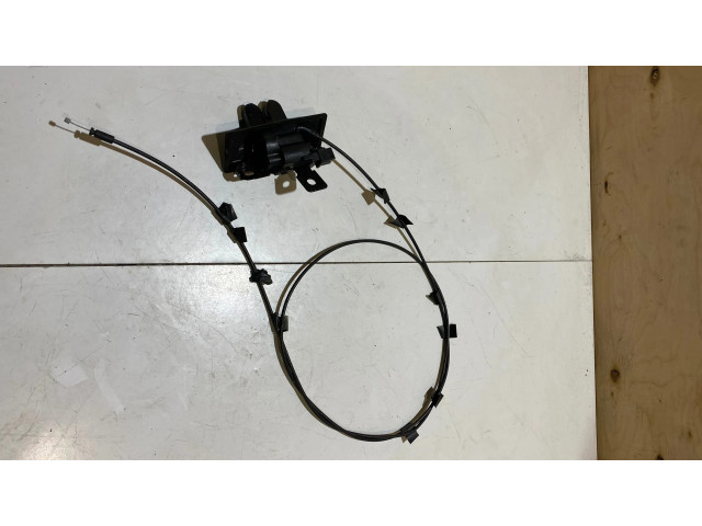 Замок багажника FR3B7643282CB    Ford Mustang VI 2015- года