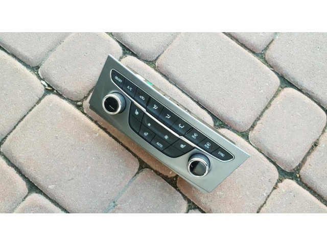 Блок управления климат-контролем 39042442   Opel Astra K
