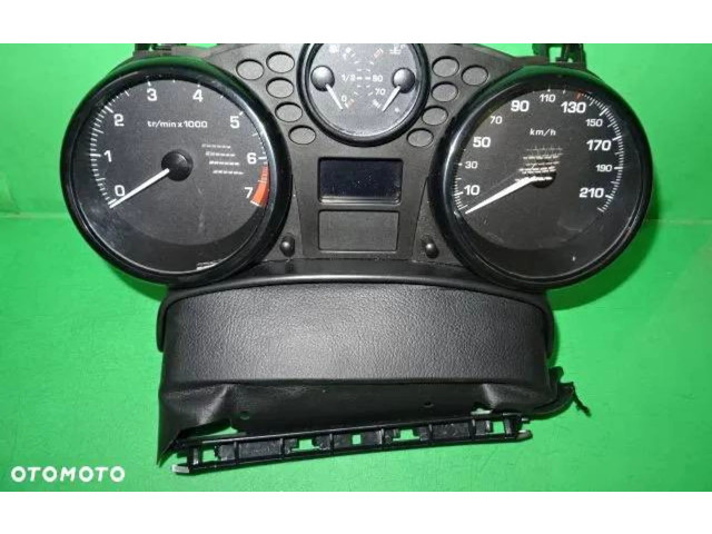 Přístrojová deska  Peugeot 207 2009 9666133680  