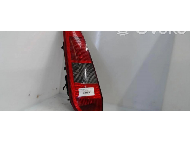 Задний фонарь  1437626    Ford Fiesta   2006-2008 года