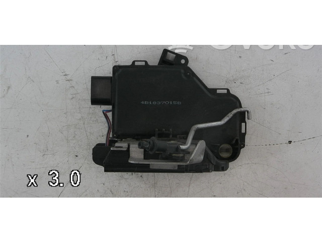 Vstřikovací lišta 4B1837015B, 401837015   Audi A6 S6 C5 4B    BDV 