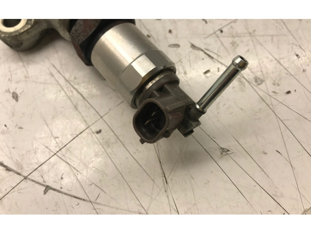 Vstřikovací lišta 238100R020, 8945860010   Toyota Auris 150    2ADFHV 