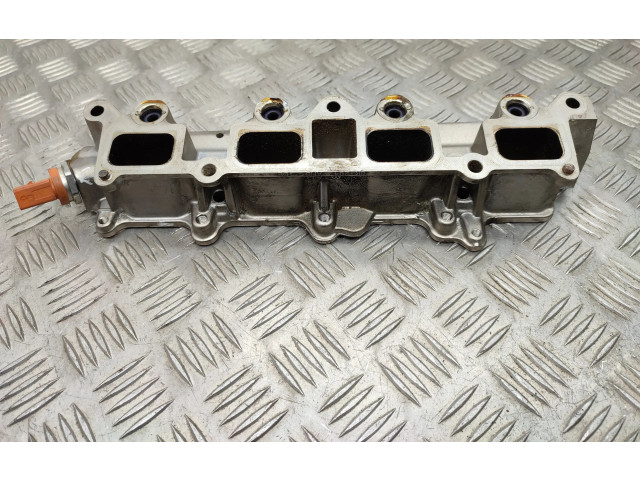 Топливная рампа 3328342, 0261545051   Volkswagen Tiguan   для двигателя Cav