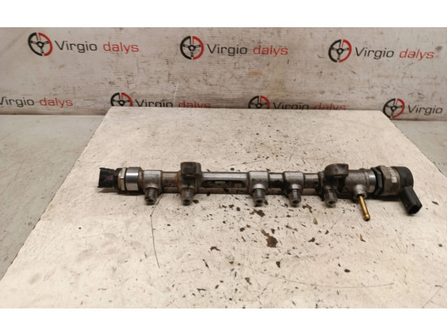 Vstřikovací lišta 2381033030, 1077800531   Toyota Yaris     
