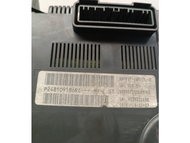 Панель приборов 2472185   Renault Kadjar       