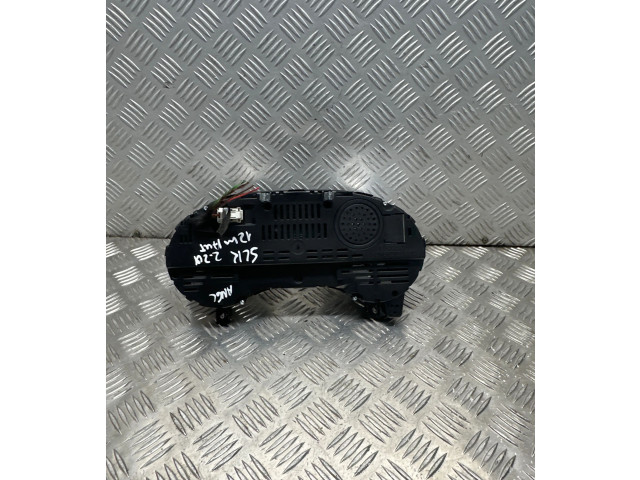 Přístrojová deska  Mercedes-Benz SLK R172 2014 0263679299, A1729012301  
