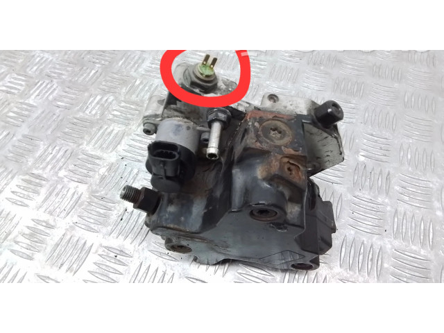 Vstřikovací čerpadlo 8692521   Volvo S60     
