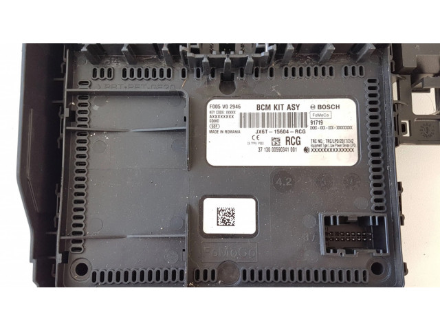 Блок предохранителей JX6T15604RCG, F005V02946   Ford Focus    