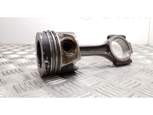  Поршень с шатуном CFGB 038J, 211211  Volkswagen Tiguan  