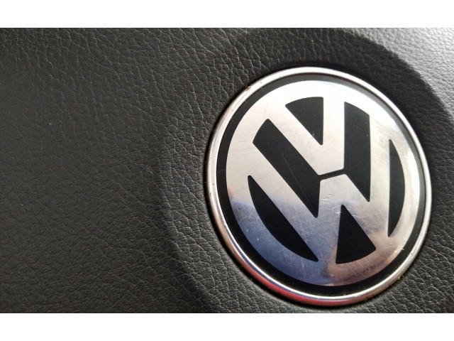 Руль Volkswagen Phaeton  2002 - 2016 года 3D0880201BQ      