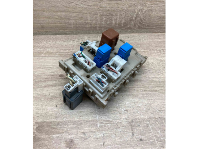 Блок предохранителей 243505M300   Nissan Almera N16    