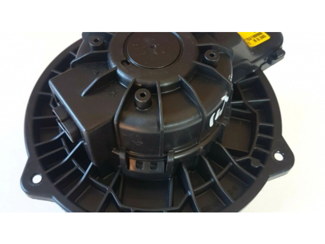 Вентилятор печки    D316PNBLA02, C7153190906   Hyundai i30