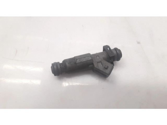 Vstřikovač 0280155823, 1707843   BMW X5 E53  pro benzínový motor 4.4  