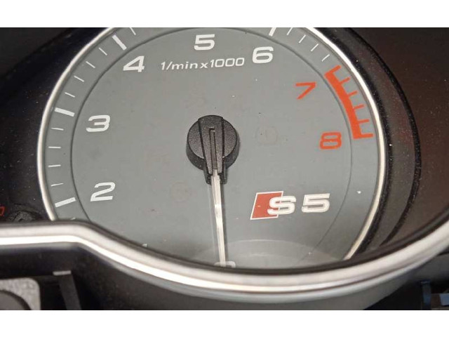 Přístrojová deska  Audi S5 2010 8T0920931N, 503002361605  