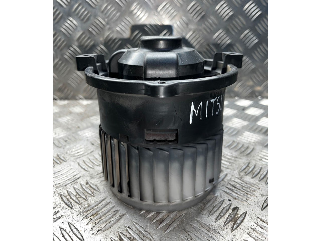 Вентилятор печки    1736096902, 01607007011   Mitsubishi Colt