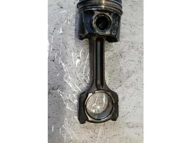 Píst 55281124, 55271838   Alfa Romeo Stelvio     