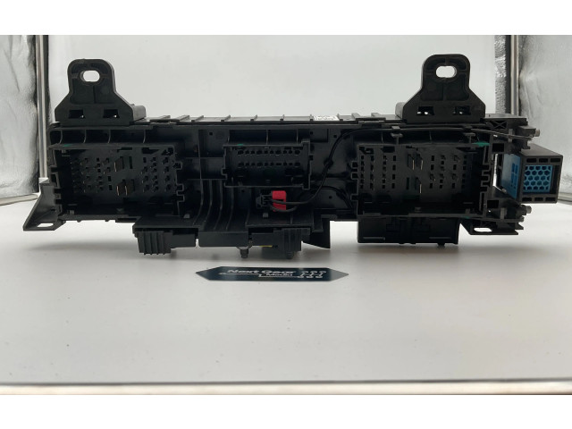   Pojistková skříňka 103440500D, 33260757   Tela Model S 2016