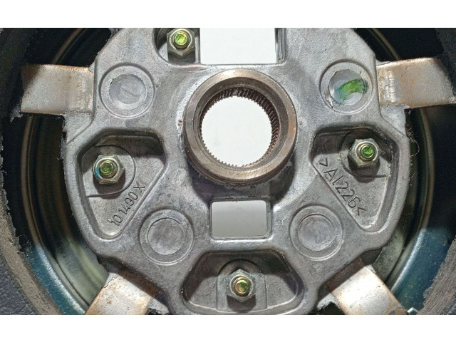 Volant Mercedes-Benz ML W163 2004 22026f8194  