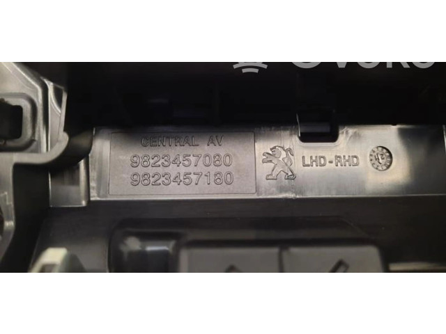 Блок управления климат-контролем 9823457080   Peugeot 208
