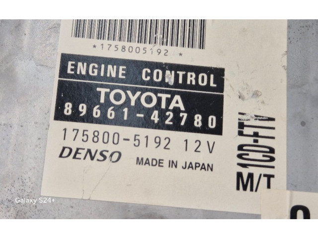Píst 8966142780, 1758005192   Toyota RAV 4 (XA20)     