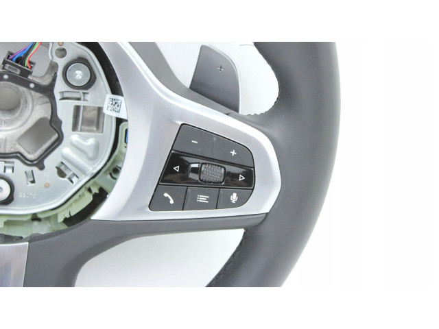 Volant BMW 4 G22 G23 G24 G26 2022 8746690  