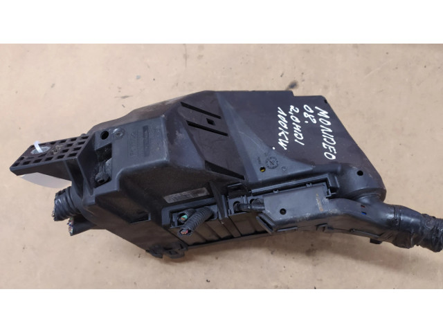 Блок предохранителей 6G9T14A067A   Ford Mondeo MK IV    