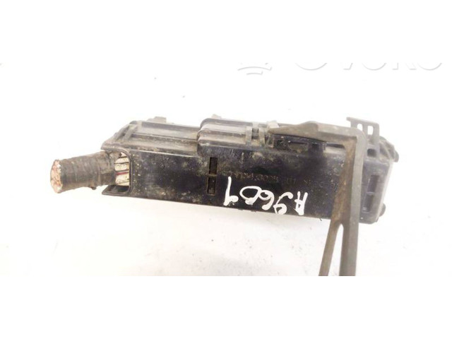   Pojistková skříňka 71543025, 7154-3025   Nissan Terrano 1996