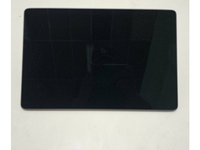 Дисплей    151677900C   Tesla Model Y