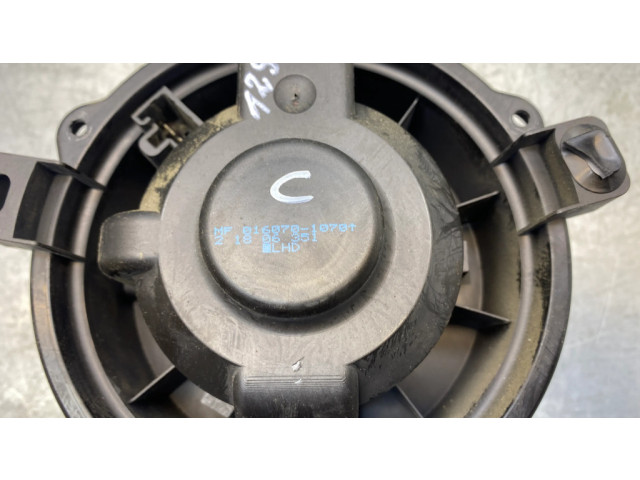 Вентилятор печки    MD0160701070, 21806351   Smart ForFour I