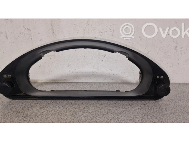 Přístrojová deska  BMW 3 E36 1996 51418146264, 8146264  