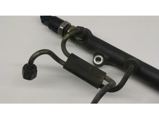 Vstřikovací lišta 0445216002   BMW 5 E39  pro naftový motor 2.5 M57d25 